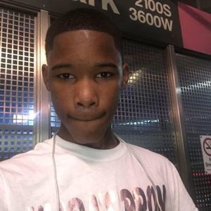 Meet your Posher, Cassandra